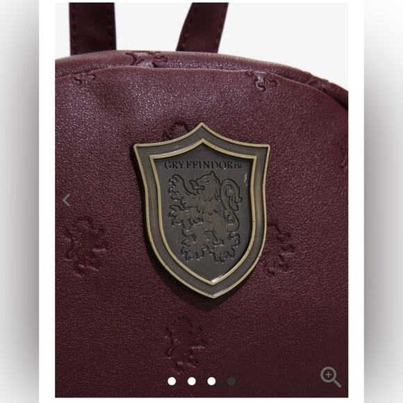 BIOWORLD Women's Harry Potter Gryffindor Mini Burgundy Backpack NEW - Picture 6 of 7